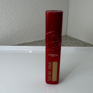 NEW,SEALED L'Oreal Skin Ink Foundation- 100 Warm Dore